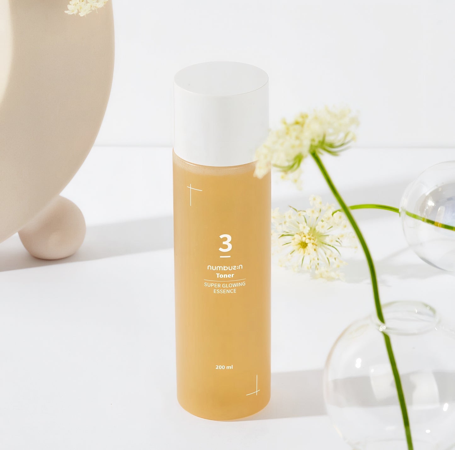 NUMBUZIN No. 3 Super Glowing Essence Toner (200ml)